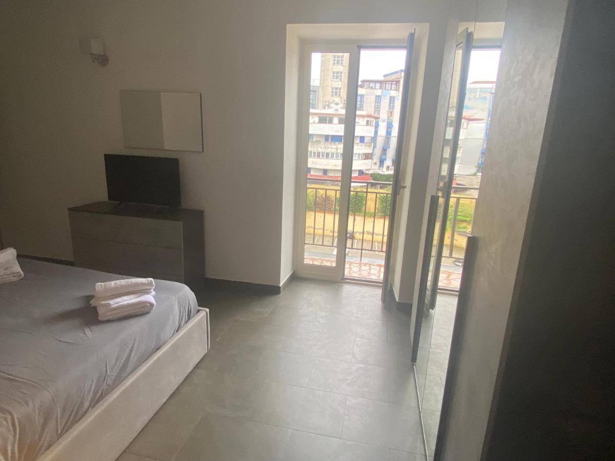 Apartment Tre Regine Napoli Exterior foto